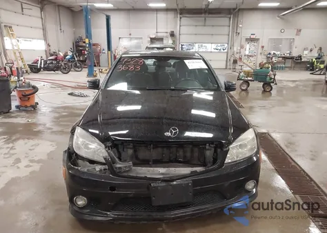 2010 Mercedes-Benz C 300 Luxury/Sport из США, поврежденный, VIN WDDGF5EB5AF480108